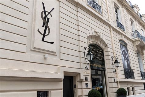 museo yves saint laurent parigi|musée ysl paris.